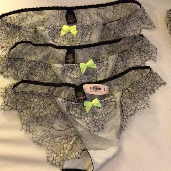 Victoria Secret Chantilly lace bra and bikini set - Picture 11 of 11